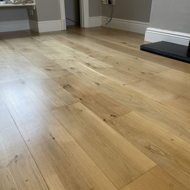 solid-hardwood-floor-sanding-6-kireth-ai
